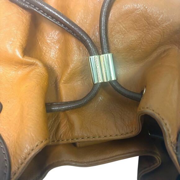 Michael Kors Drawstring Bucket Bag Phoebe Brown Tan Leather Handbag Hobo Purse - Picture 6 of 12